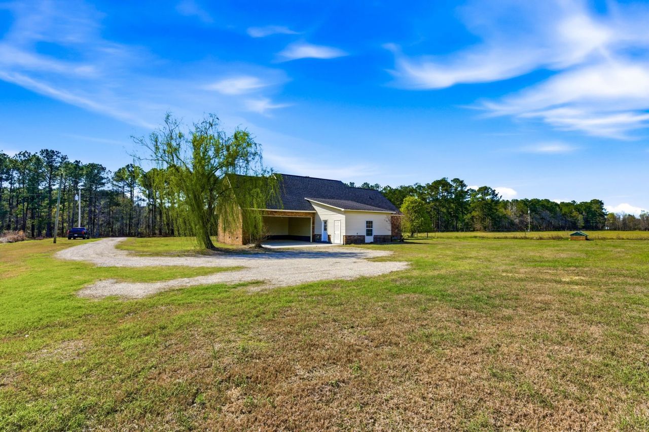 2851 Highway 984 Photo 5