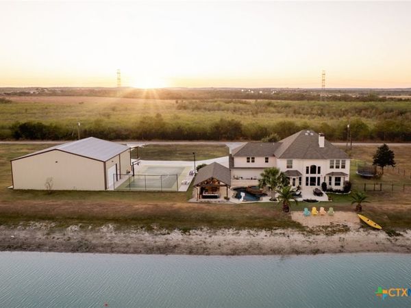 311 Ski Plex Drive, Seguin, TX 78155