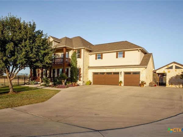 311 Ski Plex Drive, Seguin, TX 78155