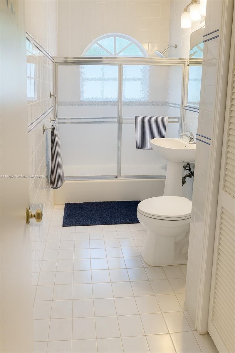 401 Warren Ln, Key Biscayne, FL 33149 Photo