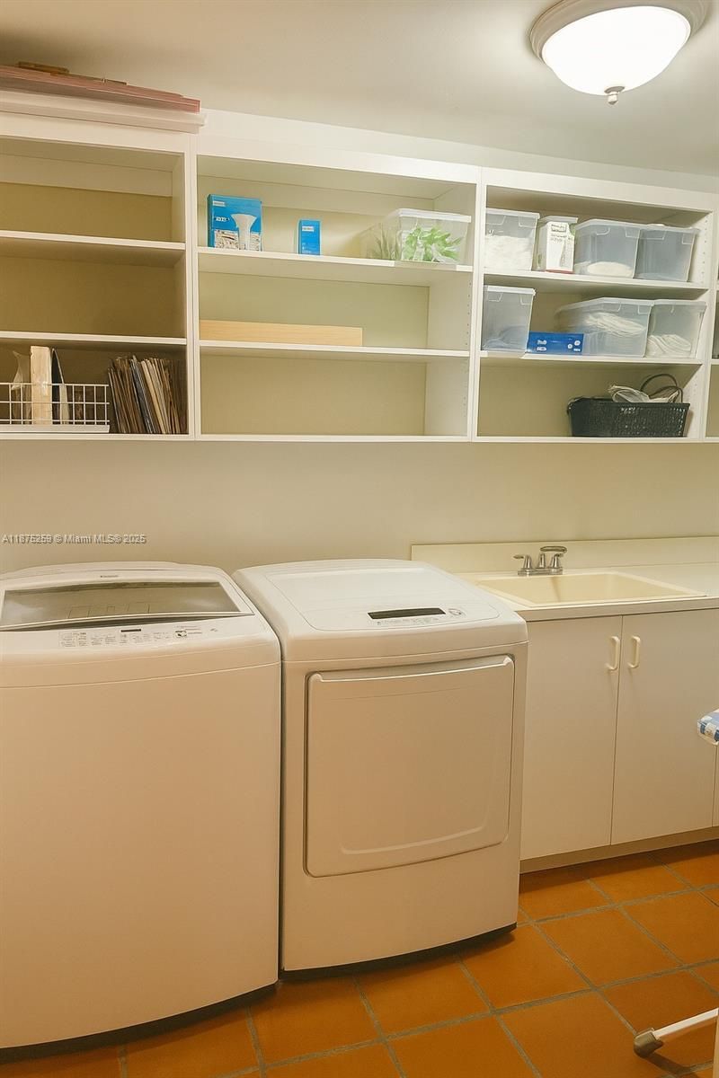 401 Warren Ln, Key Biscayne, FL 33149 Photo