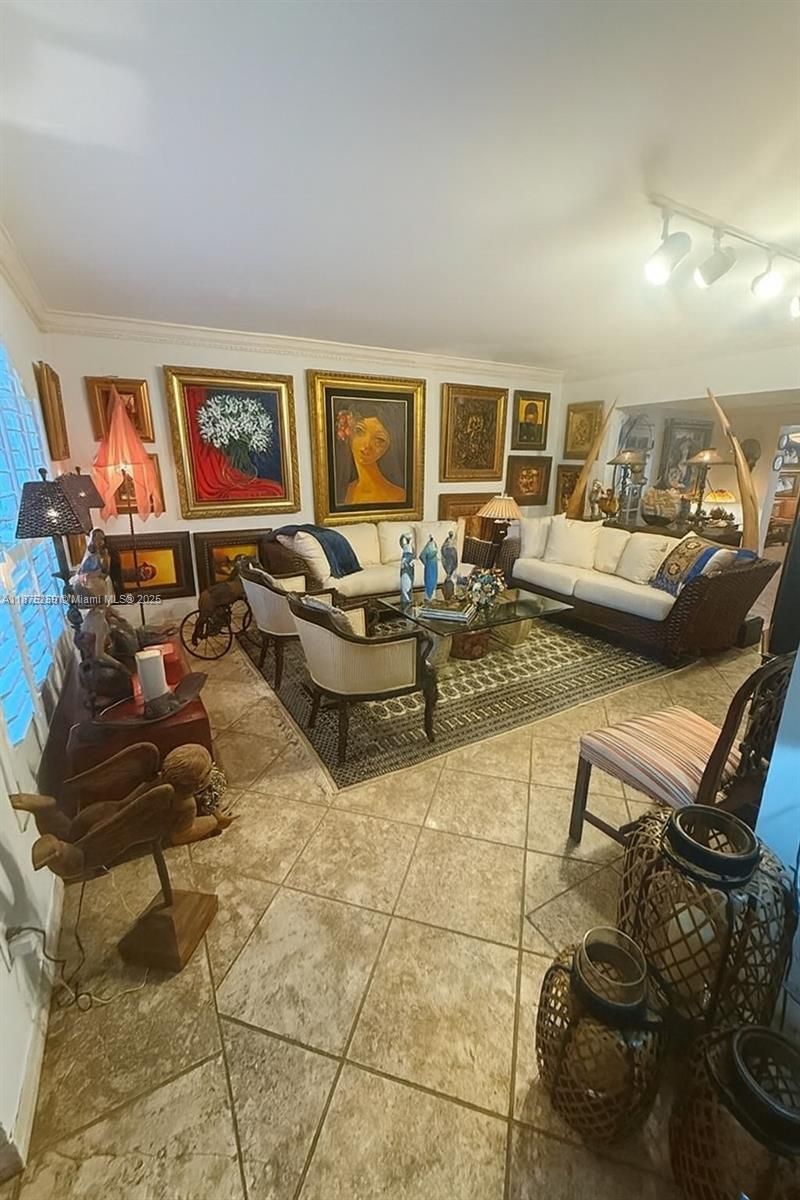 401 Warren Ln, Key Biscayne, FL 33149 Photo