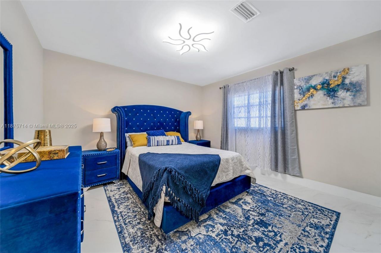 241 Oceanic Ave, Lauderdale by the Sea, FL 33308 Photo