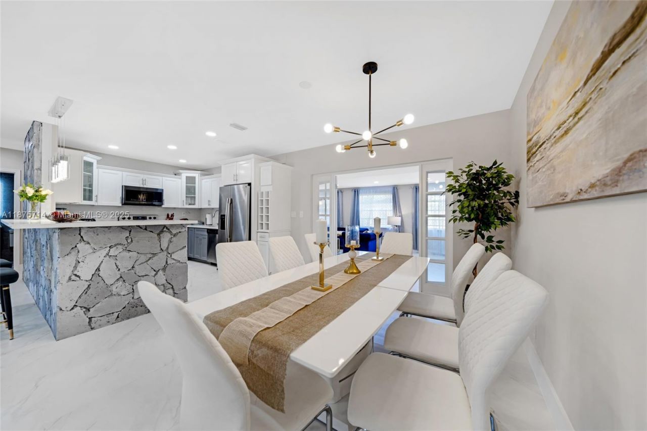 241 Oceanic Ave, Lauderdale by the Sea, FL 33308 Photo