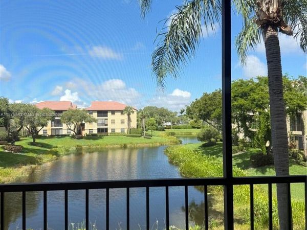 5147 Europa Dr, Unit N, Boynton Beach, FL 33437