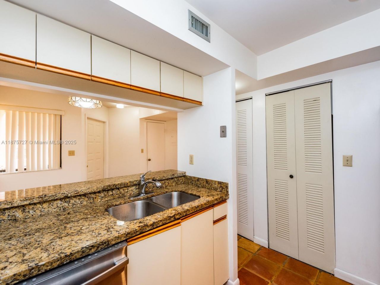 15489 N Miami Lakeway N, Unit 202-3, Miami Lakes, FL 33014 Photo