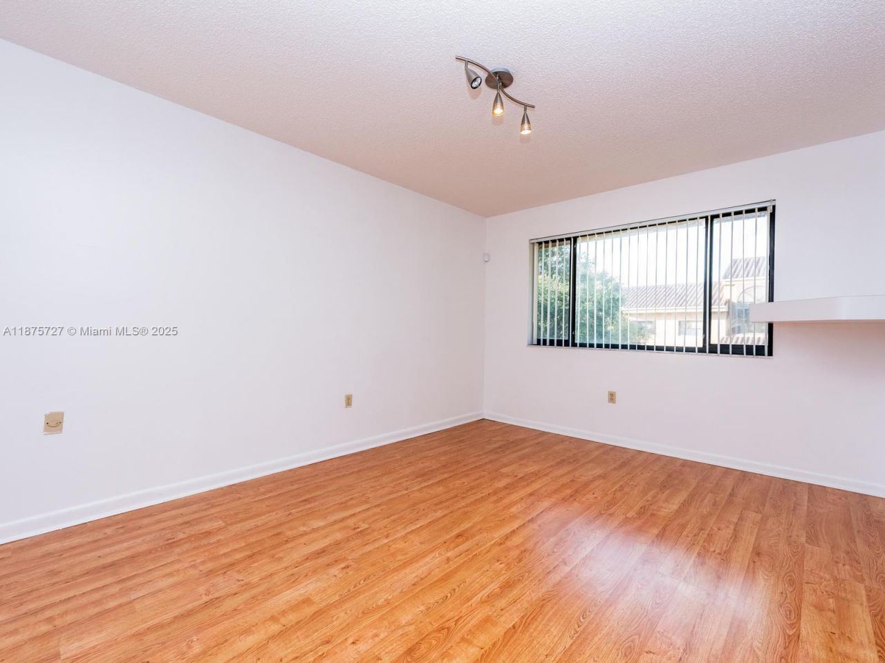 15489 N Miami Lakeway N, Unit 202-3, Miami Lakes, FL 33014 Photo