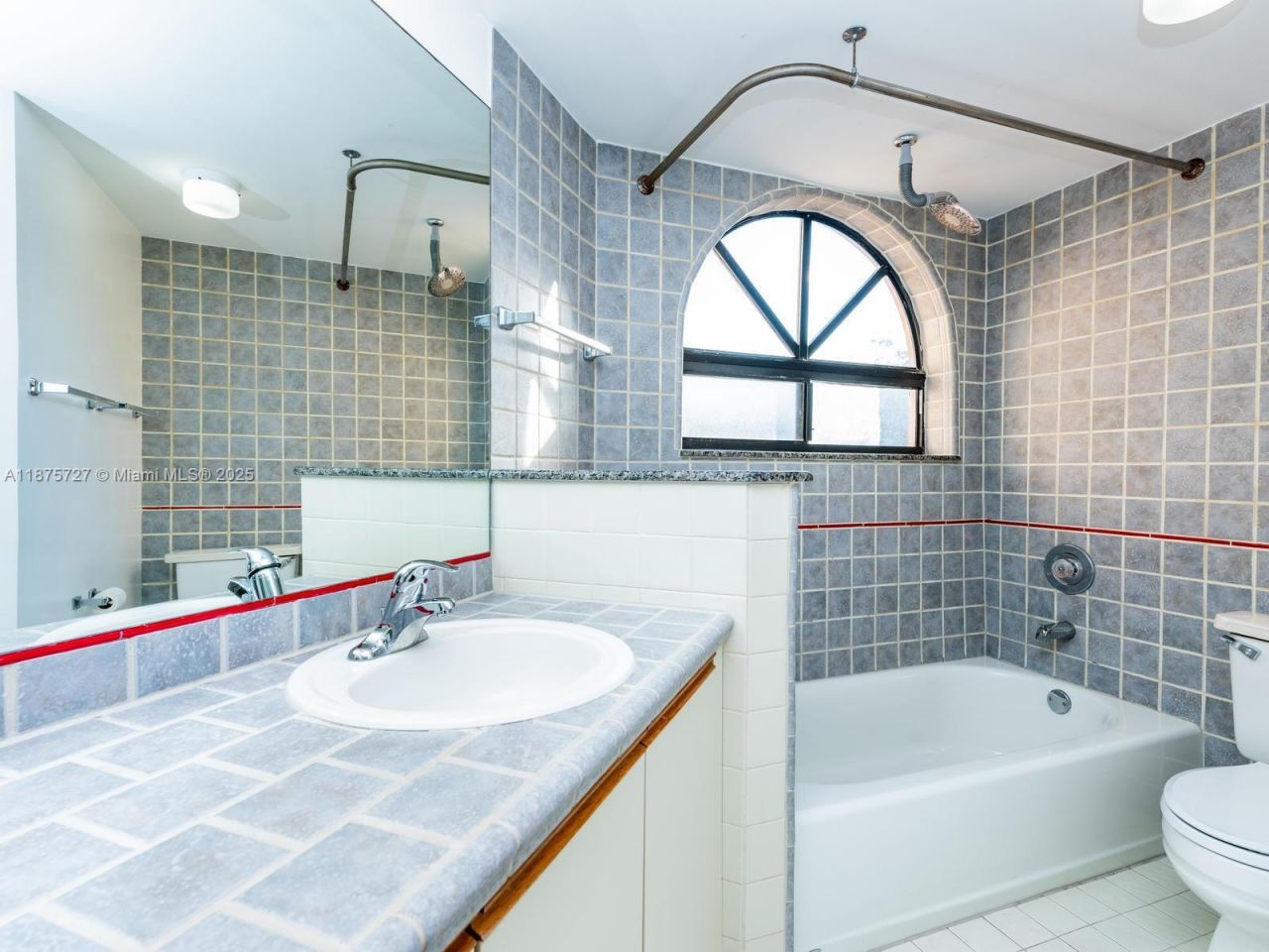 15489 N Miami Lakeway N, Unit 202-3, Miami Lakes, FL 33014 Photo