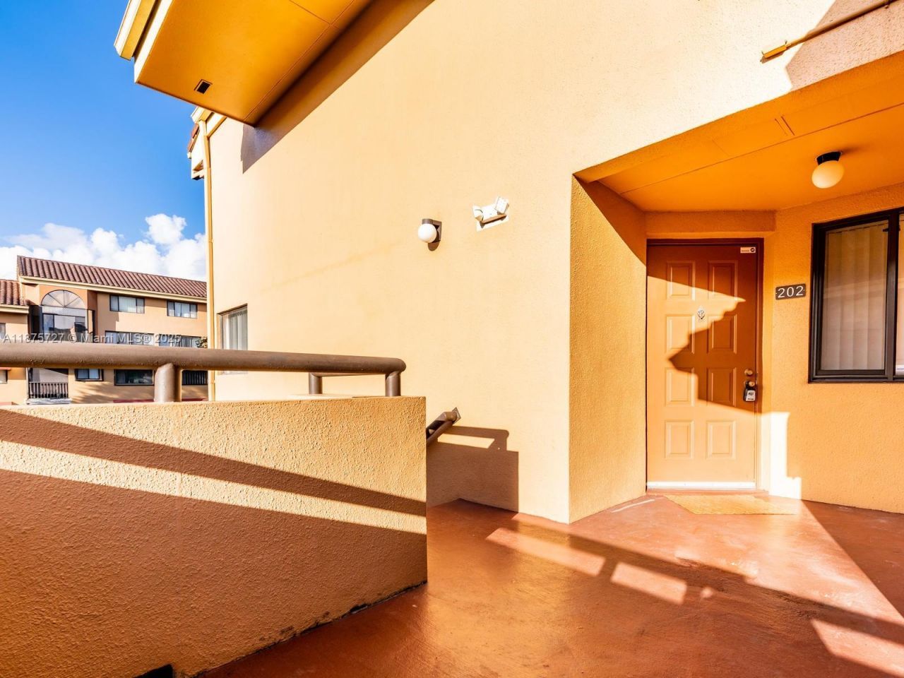 15489 N Miami Lakeway N, Unit 202-3, Miami Lakes, FL 33014 Photo