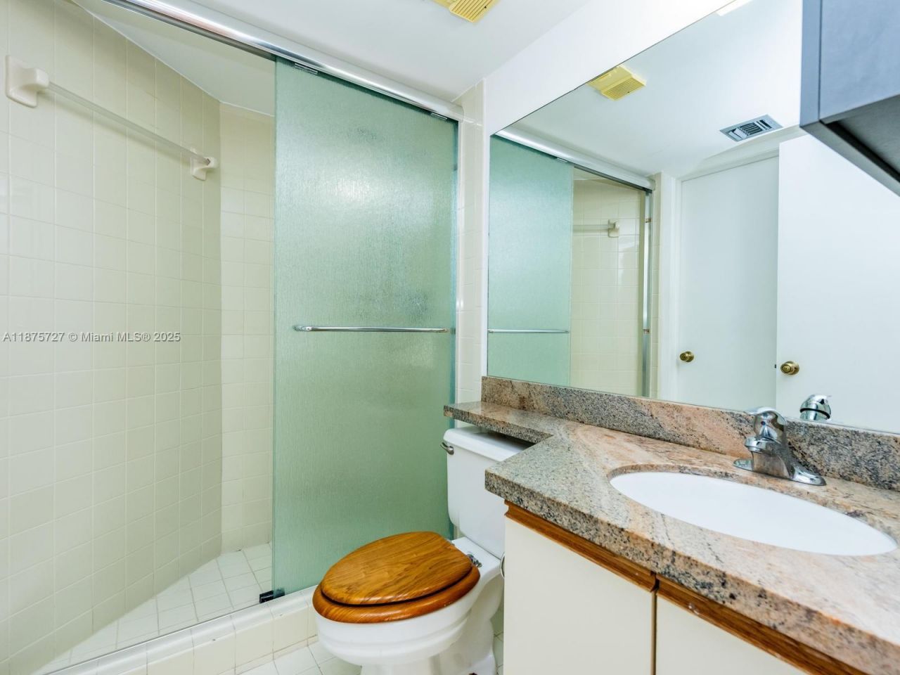 15489 N Miami Lakeway N, Unit 202-3, Miami Lakes, FL 33014 Photo