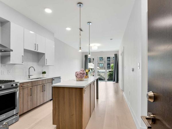 775 Juniper Street NE, Unit 303, Atlanta, GA 30308