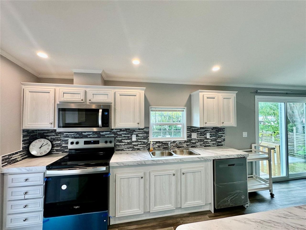 55744 Holiday Circle, Astor, FL 32102 Photo