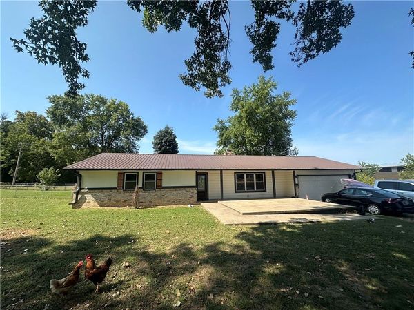 12973 Colonel Myers Road, Bentonville, AR 72713