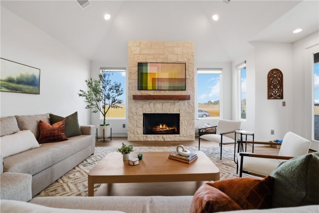 960 Thornwood Place, Centerton, AR 72713 Main Photo