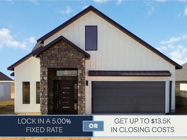 940 Thornwood Place, Centerton, AR 72713