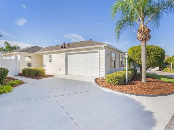 594 LACY PLACE, THE VILLAGES, FL 32162