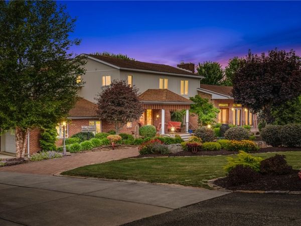 153 Berkeys Lane, Stoystown, PA 15563