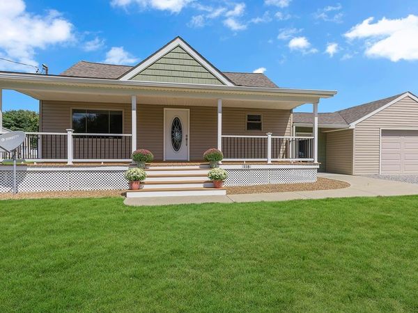 118 Eckles Dr, Industry, PA 15052