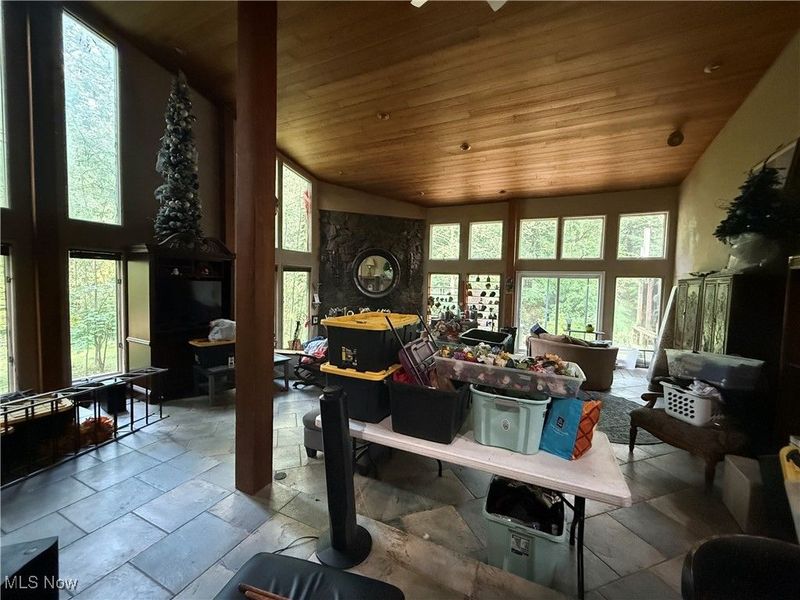 2826 Yellow Creek, Akron, OH 44333 Photo 17