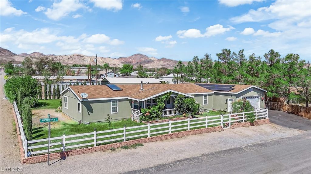 316 W Montgomery Street, Beatty, NV 89003