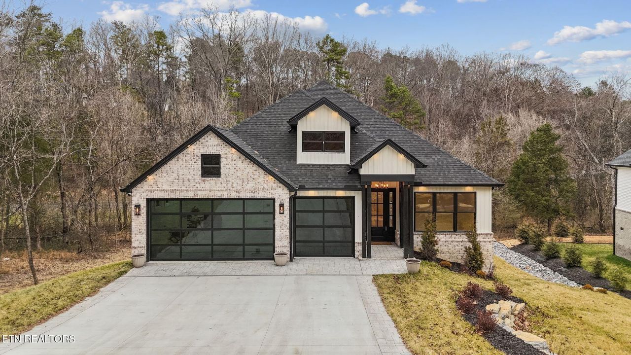 279 Ootsima Way, Loudon, TN 37774 Main Photo