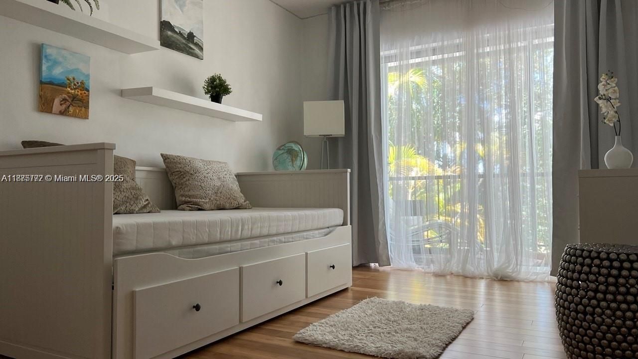 1001 Three Islands Blvd, Unit 31, Hallandale Beach, FL 33009 Photo