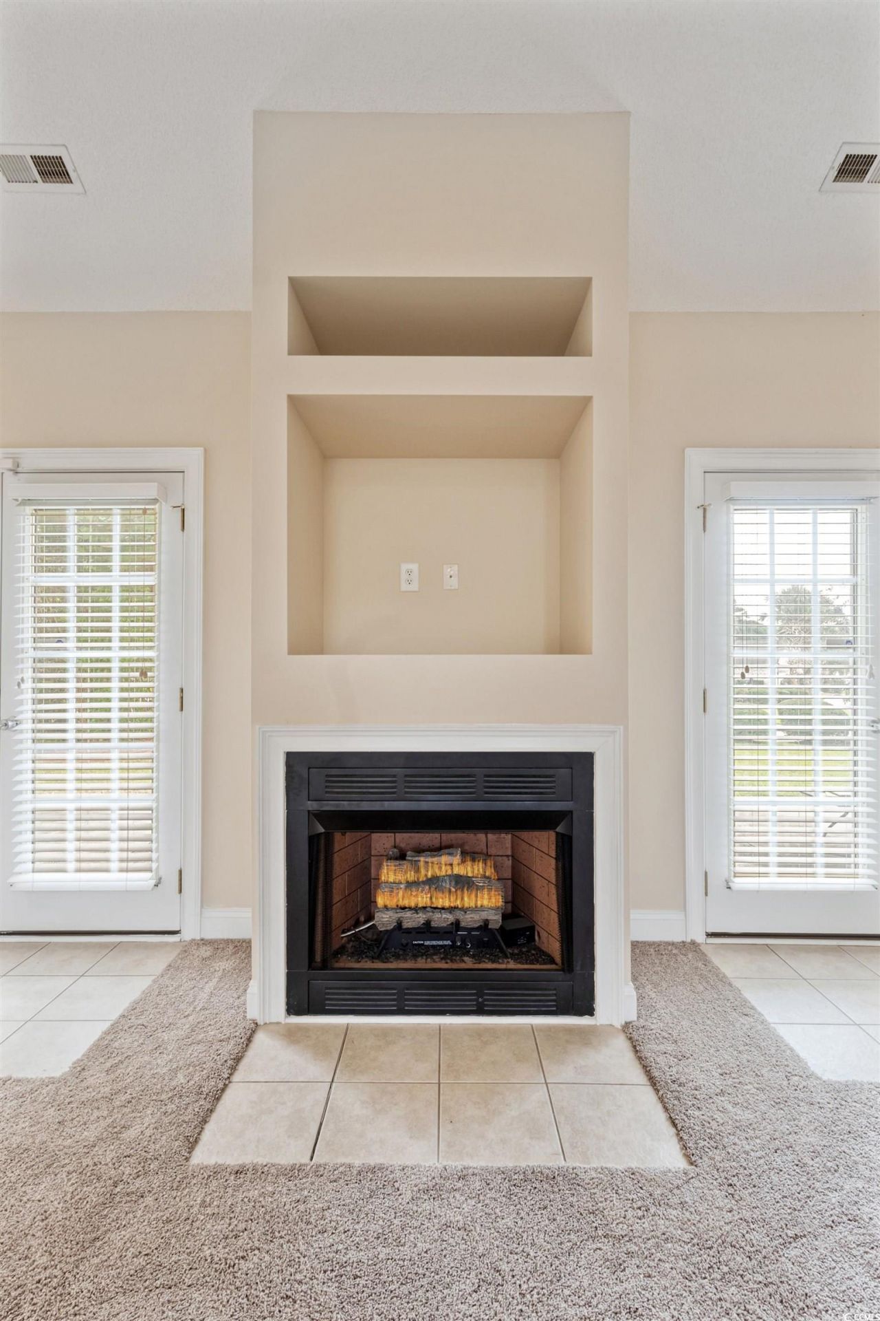 4050 Victoria Ct. Photo 15