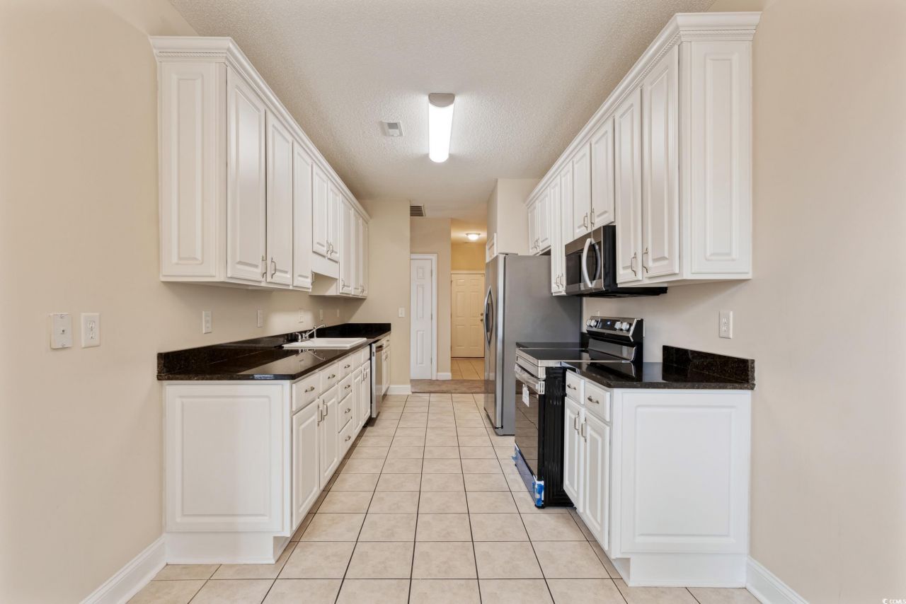 4050 Victoria Ct. Photo 18