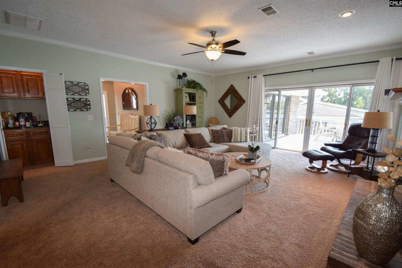 128 Cove Court  Photo 10