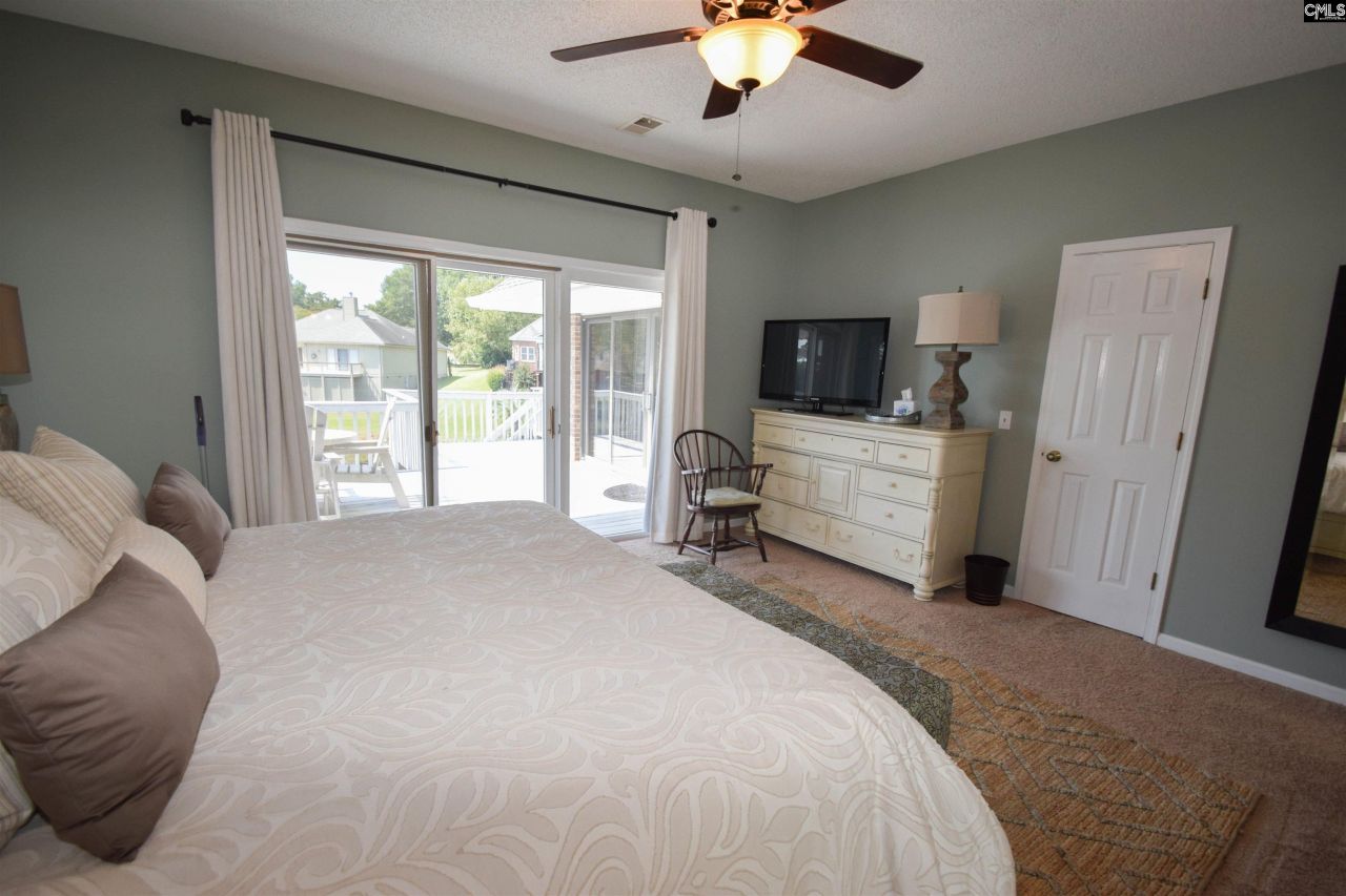 128 Cove Court  Photo 34