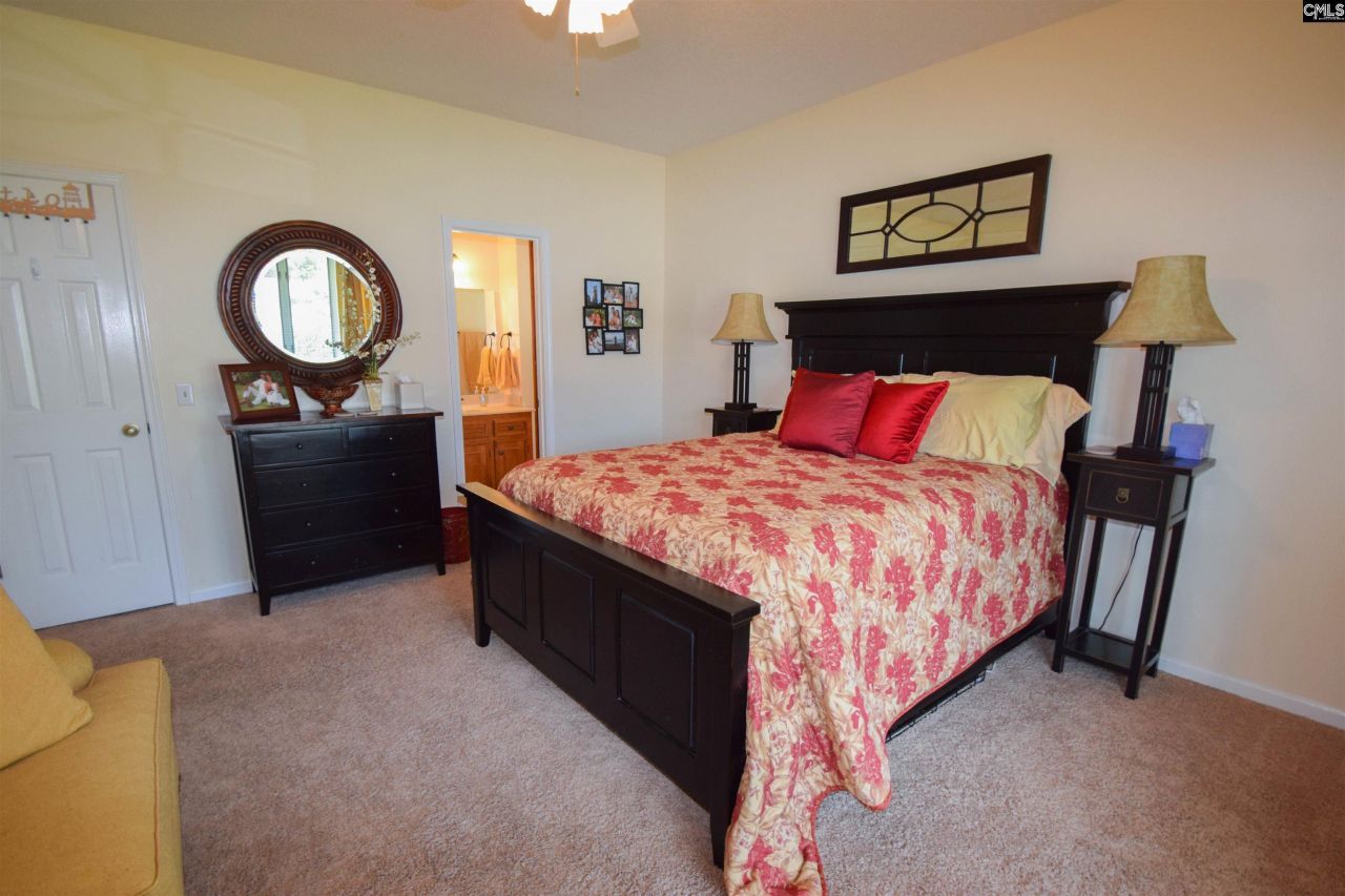 128 Cove Court  Photo 42