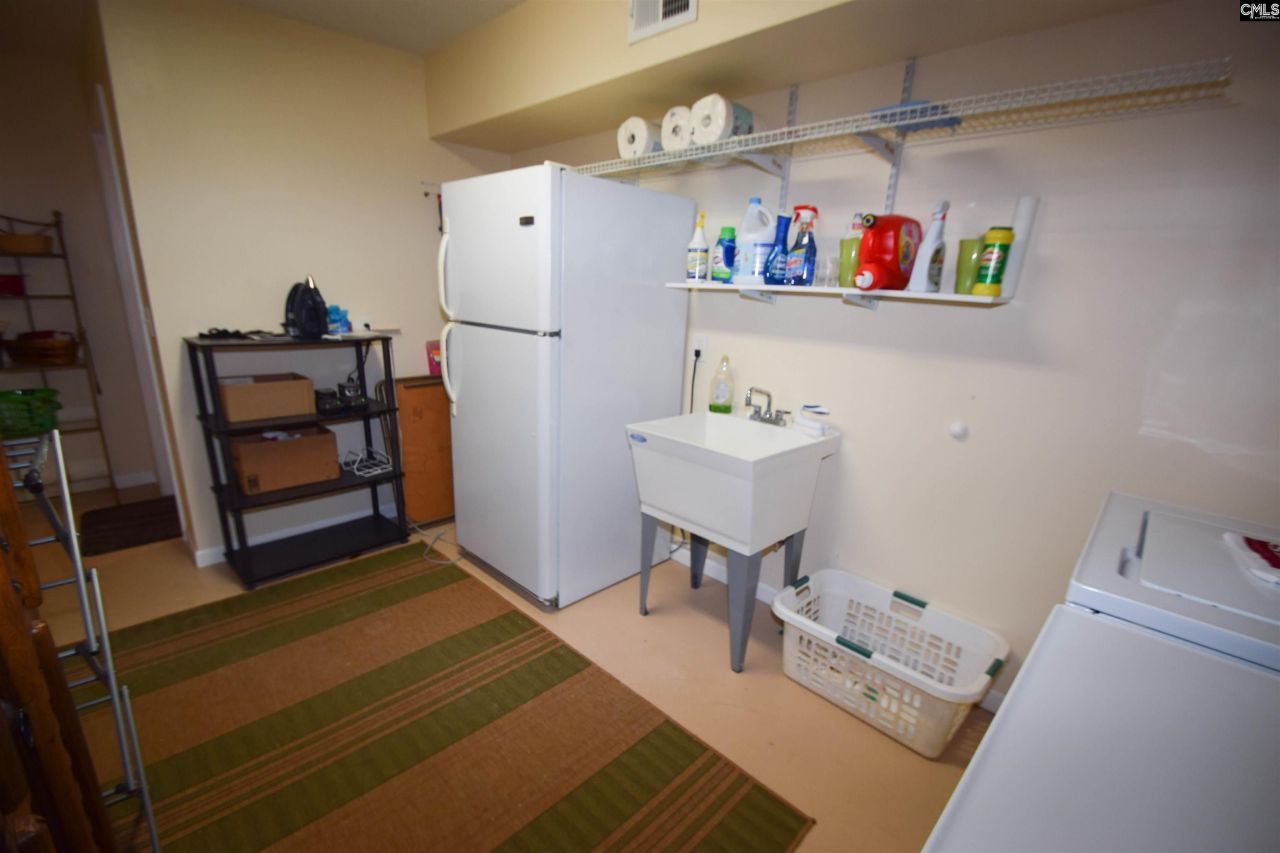 128 Cove Court  Photo 60