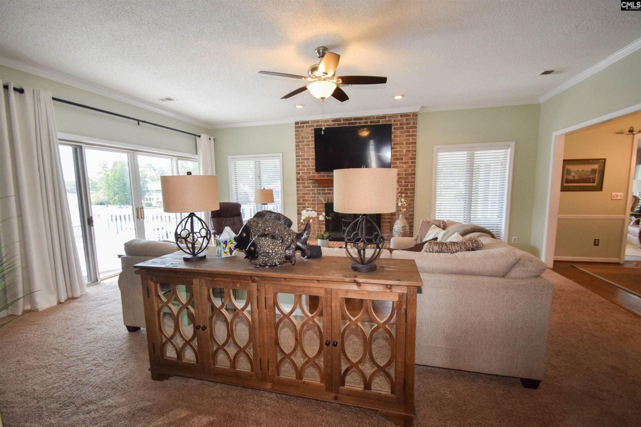 128 Cove Court  Photo 8