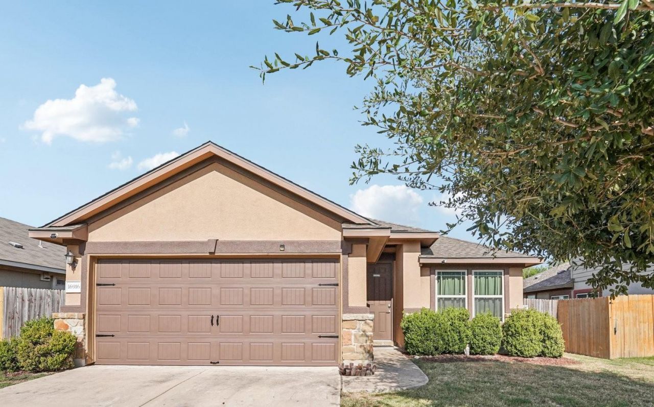 16916 Bridgefarmer Blvd, Pflugerville, TX 78660 Main Photo