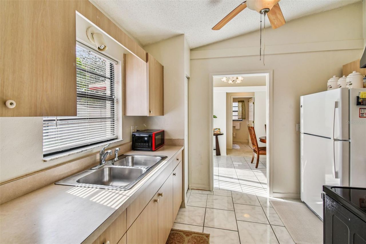 460 48th Street S, Saint Petersburg, FL 33711 Photo