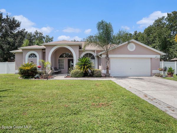 3817 Redwood Drive, Land O'Lakes, FL 34637