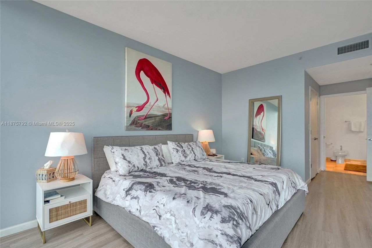 601 NE 36th St, Unit 2703, Miami, FL 33137 Photo