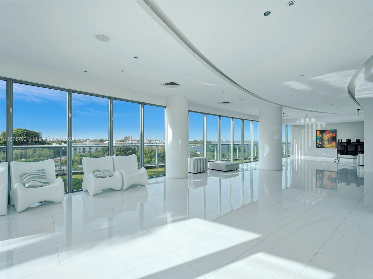 601 NE 36th St, Unit 2703, Miami, FL 33137 Photo