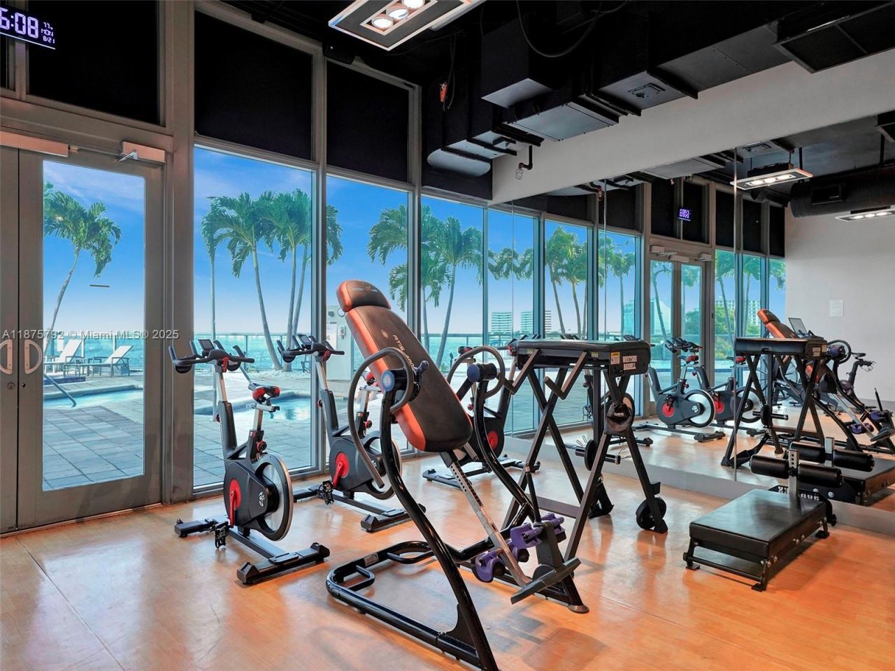 601 NE 36th St, Unit 2703, Miami, FL 33137 Photo