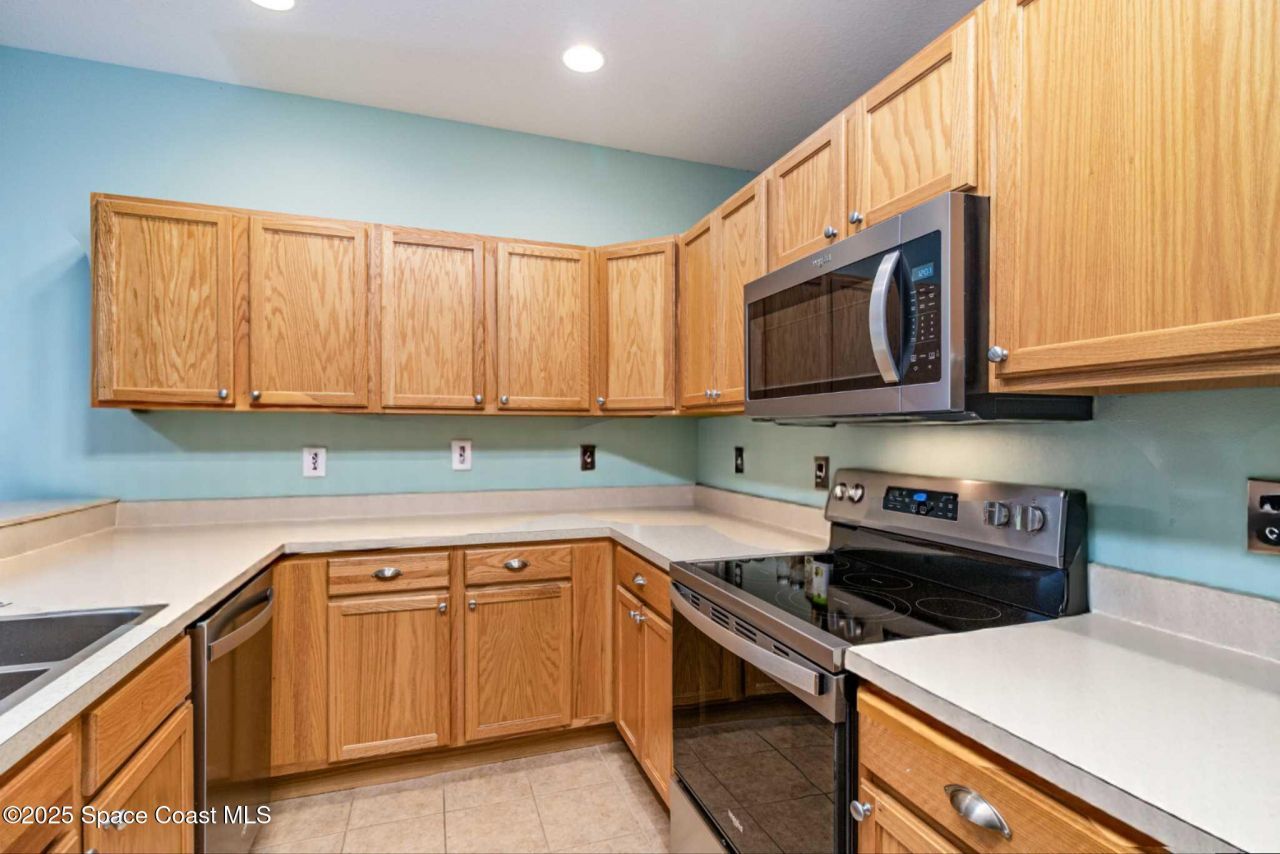 3900 Playa Del Sol Drive, Unit 102, Rockledge, FL 32955 Photo