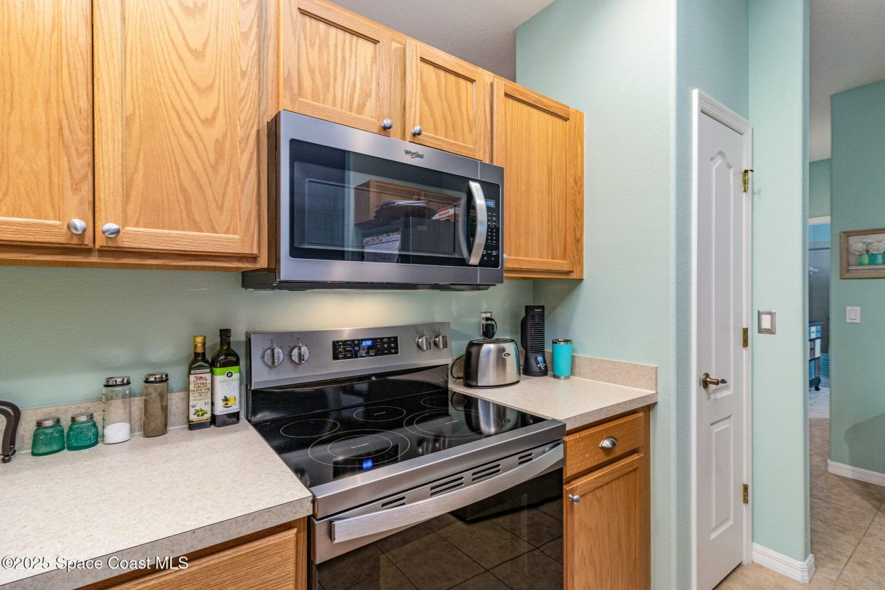 3900 Playa Del Sol Drive, Unit 102, Rockledge, FL 32955 Photo