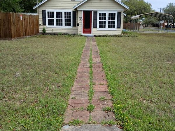 1402 N Tyler, Beeville, TX 78012