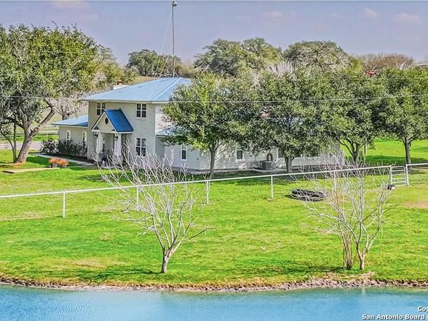 4015 FM 623, Mineral, TX 78125