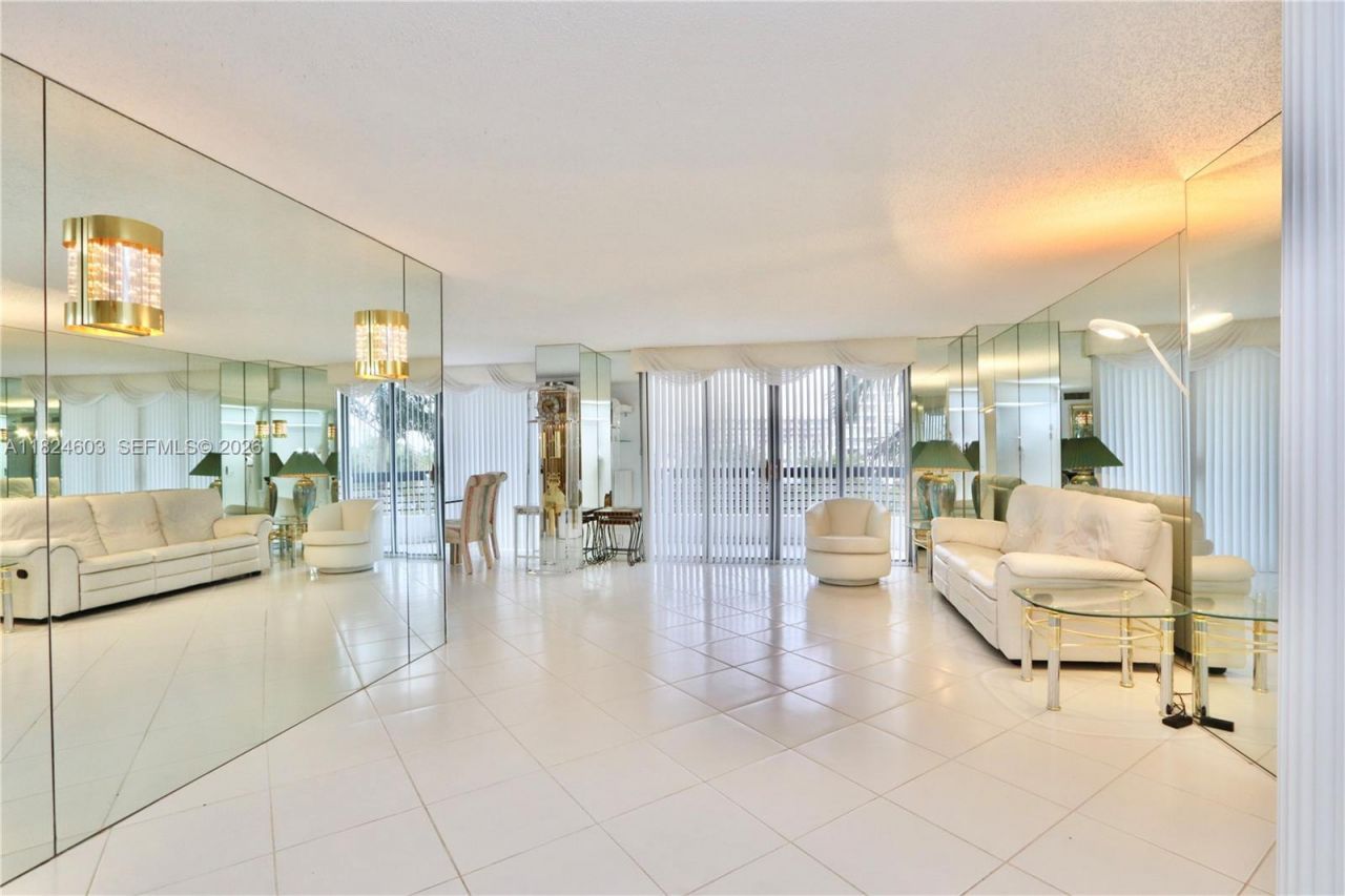 3530 Mystic Pointe Dr, Unit 506, Aventura, FL 33180 Photo
