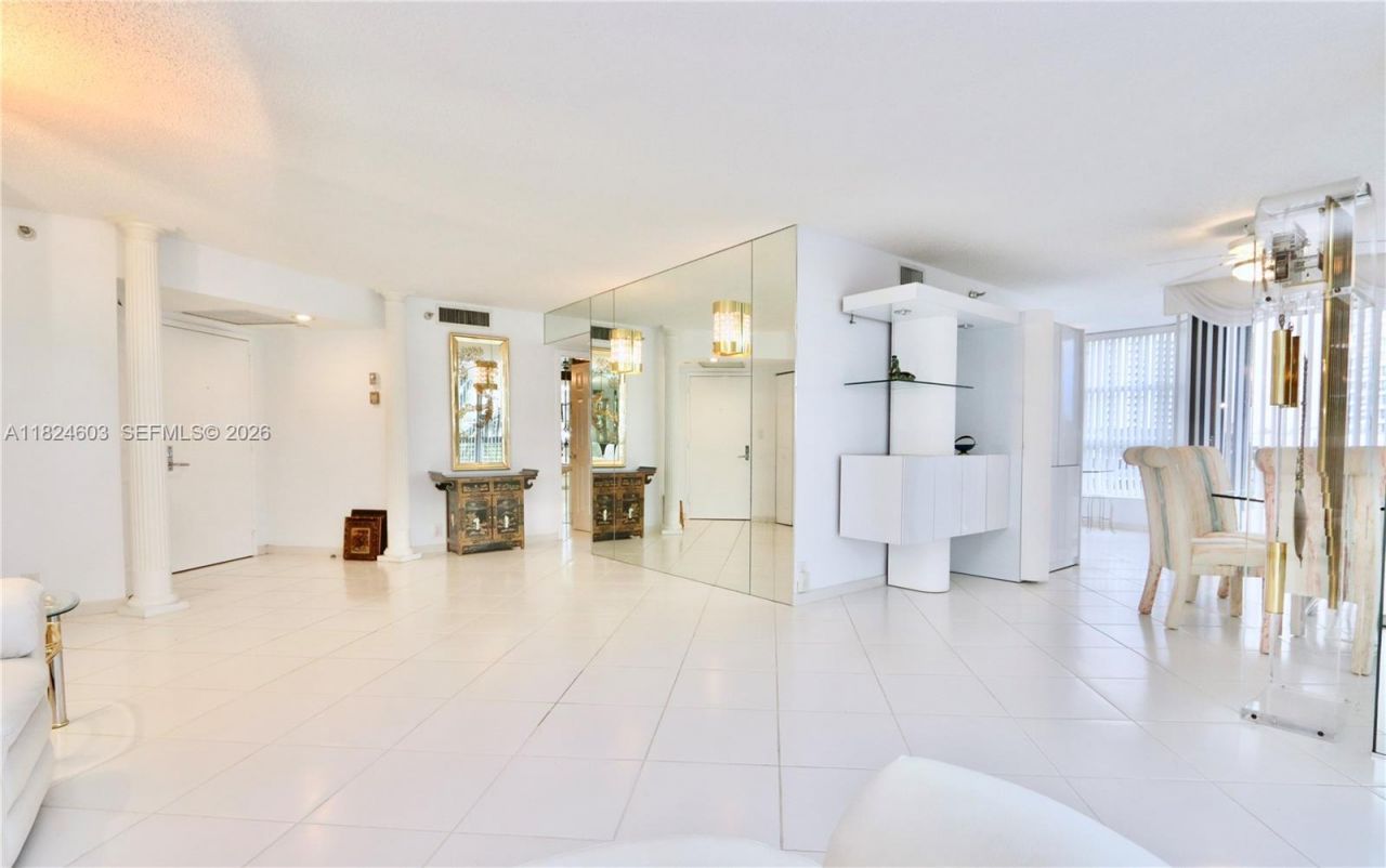 3530 Mystic Pointe Dr, Unit 506, Aventura, FL 33180 Photo