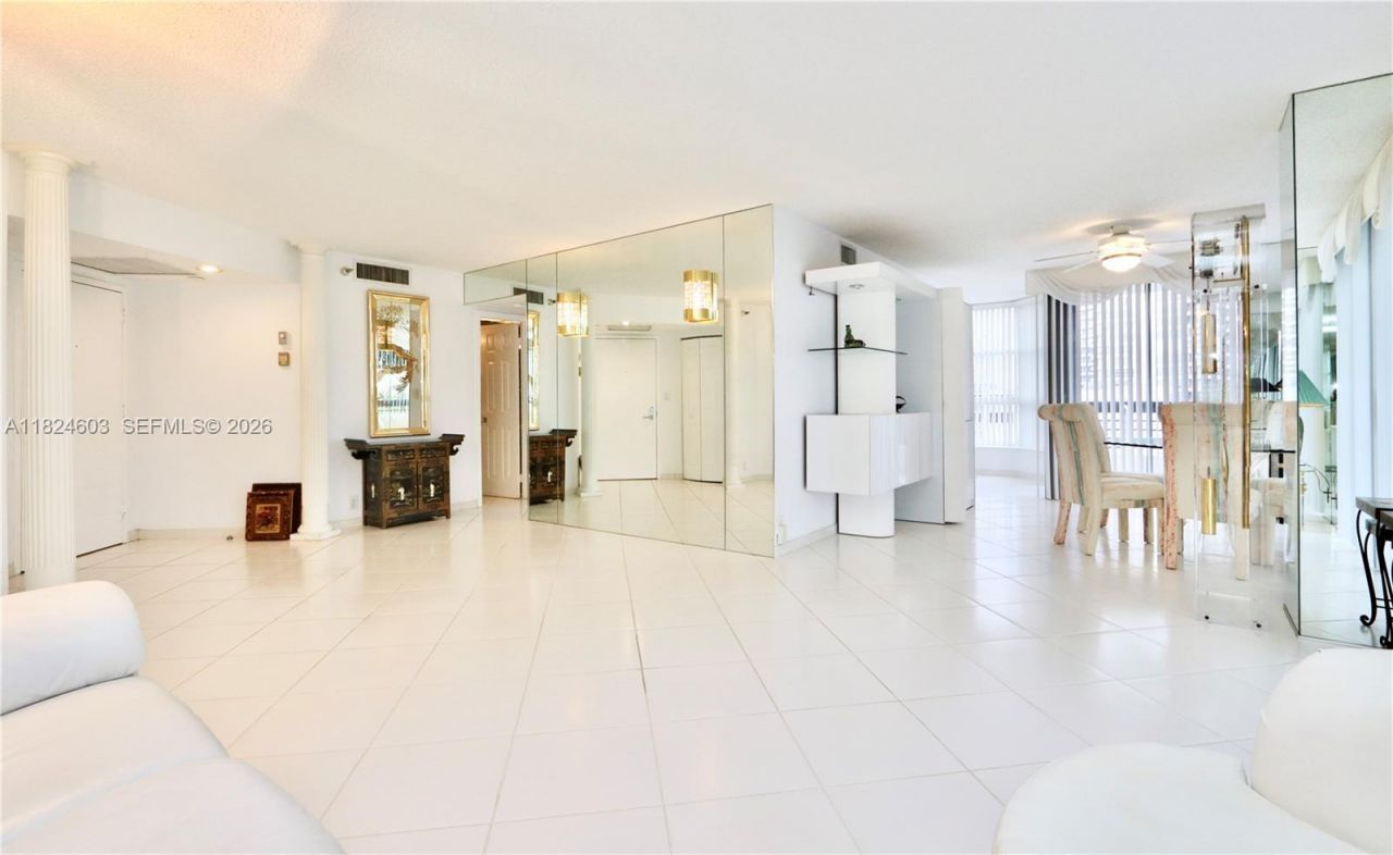 3530 Mystic Pointe Dr, Unit 506, Aventura, FL 33180 Photo