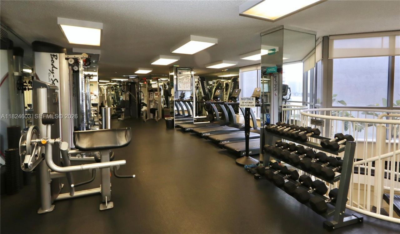 3530 Mystic Pointe Dr, Unit 506, Aventura, FL 33180 Photo