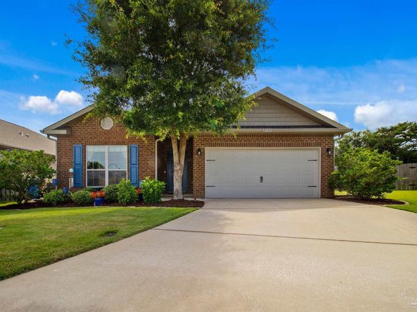 1794 Coast Ct, Gulf Breeze, FL 32563