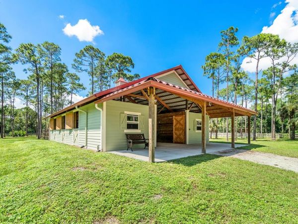 1835 Stallion Drive, Loxahatchee, FL 33470