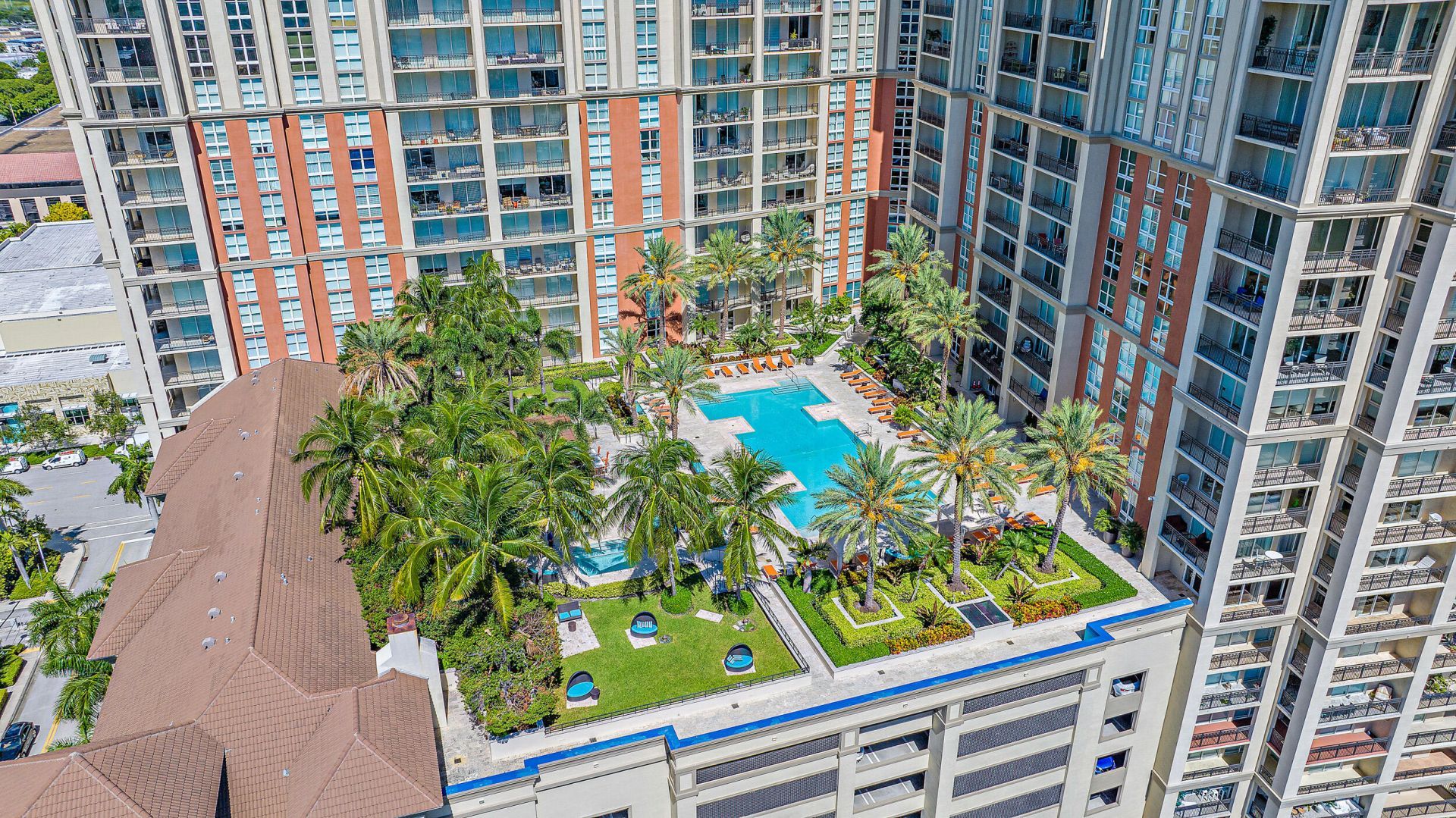 550 Okeechobee Boulevard, Unit 1615, West Palm Beach, FL 33401 Photo